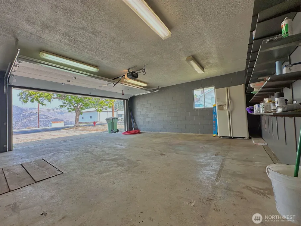 1013 River Drive Coulee Dam, WA 99116