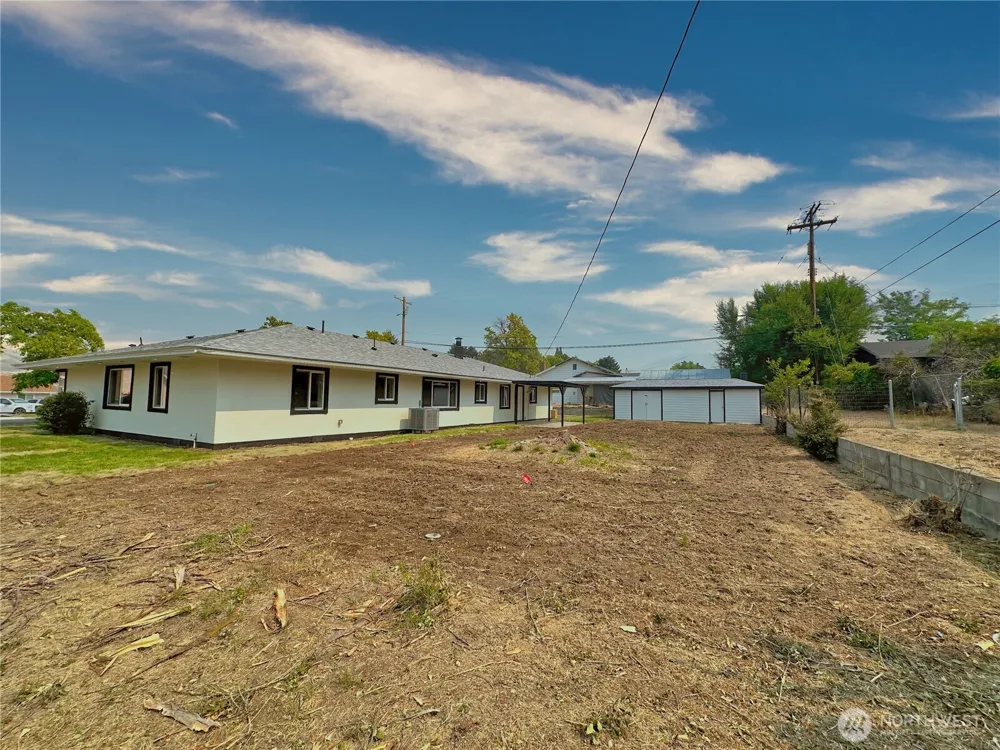 1013 River Drive Coulee Dam, WA 99116