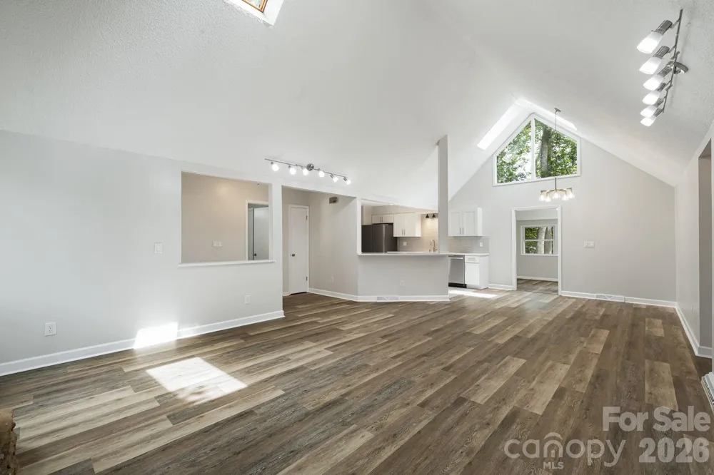 35 Golden Oaks Lane Fletcher, NC 28732