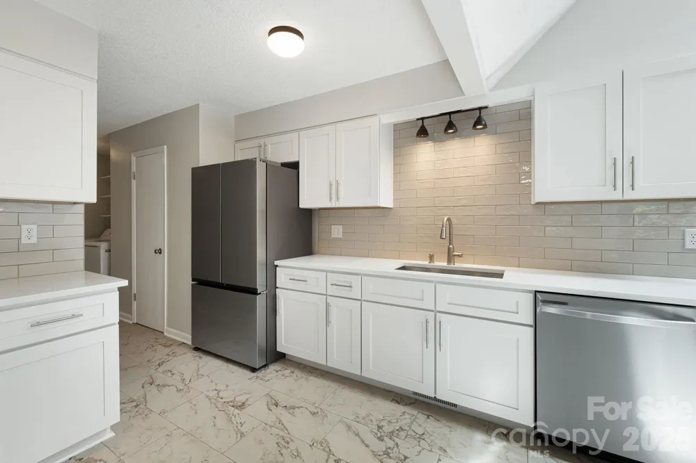35 Golden Oaks Lane Fletcher, NC 28732