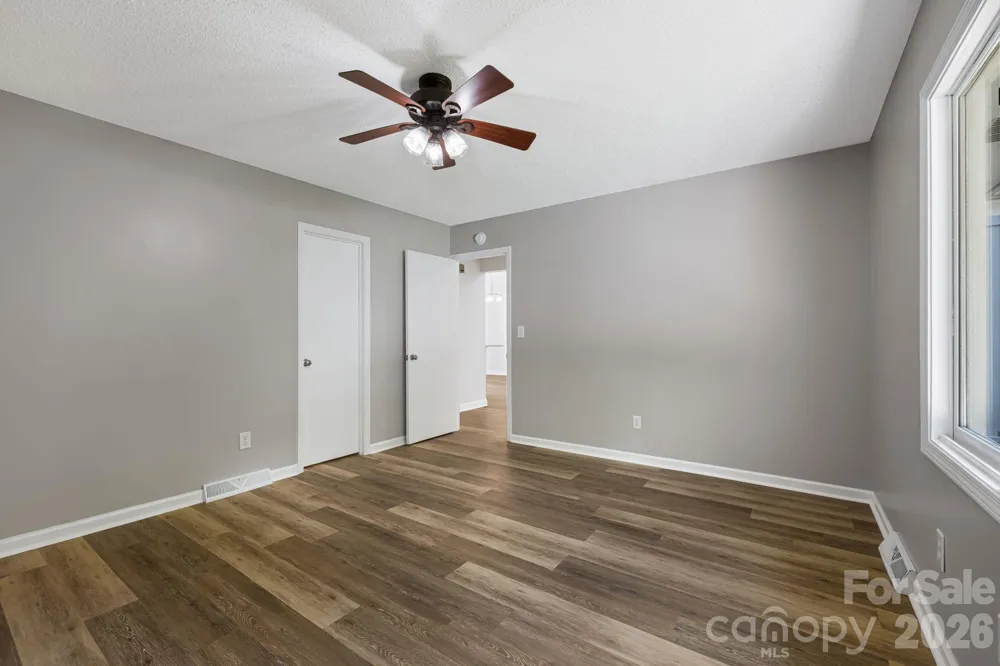 35 Golden Oaks Lane Fletcher, NC 28732