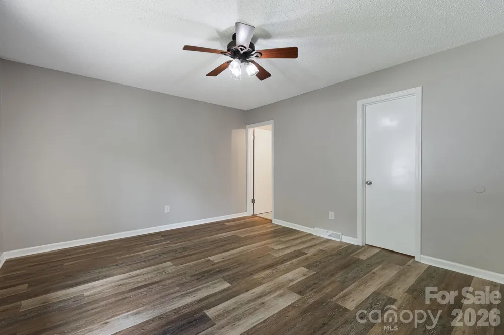 35 Golden Oaks Lane Fletcher, NC 28732