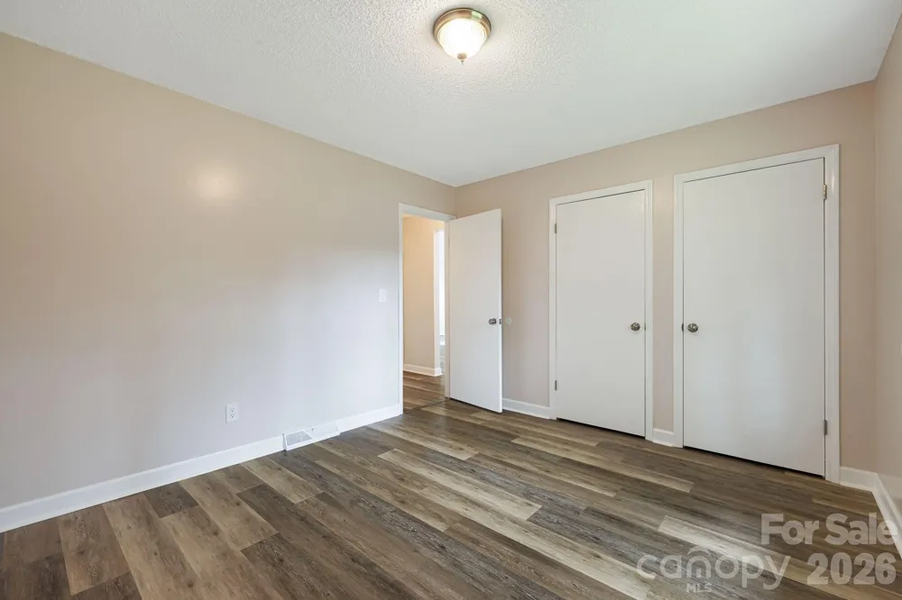 35 Golden Oaks Lane Fletcher, NC 28732