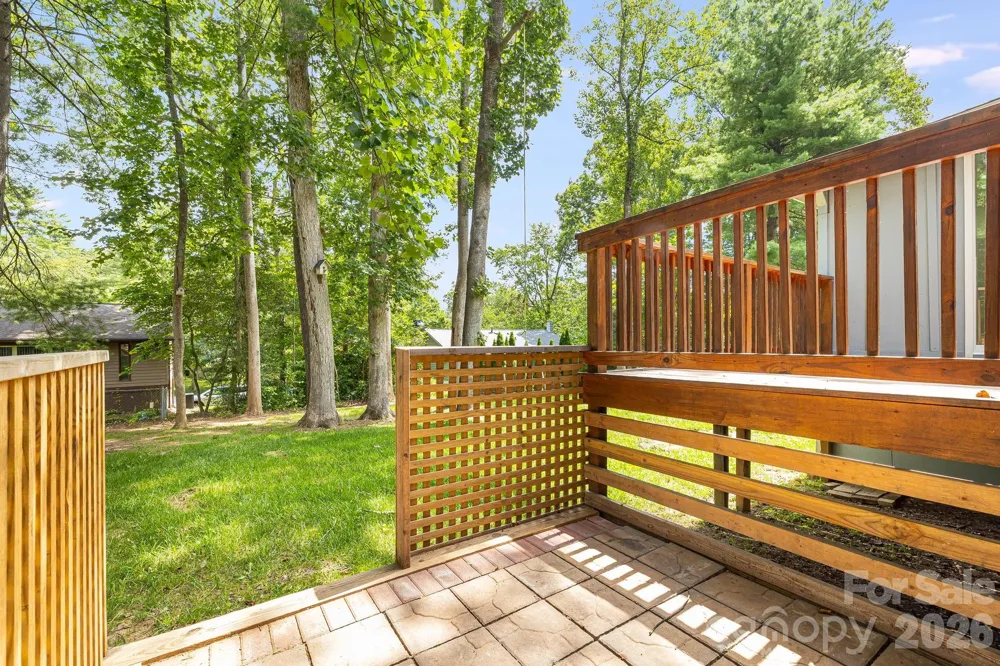 35 Golden Oaks Lane Fletcher, NC 28732