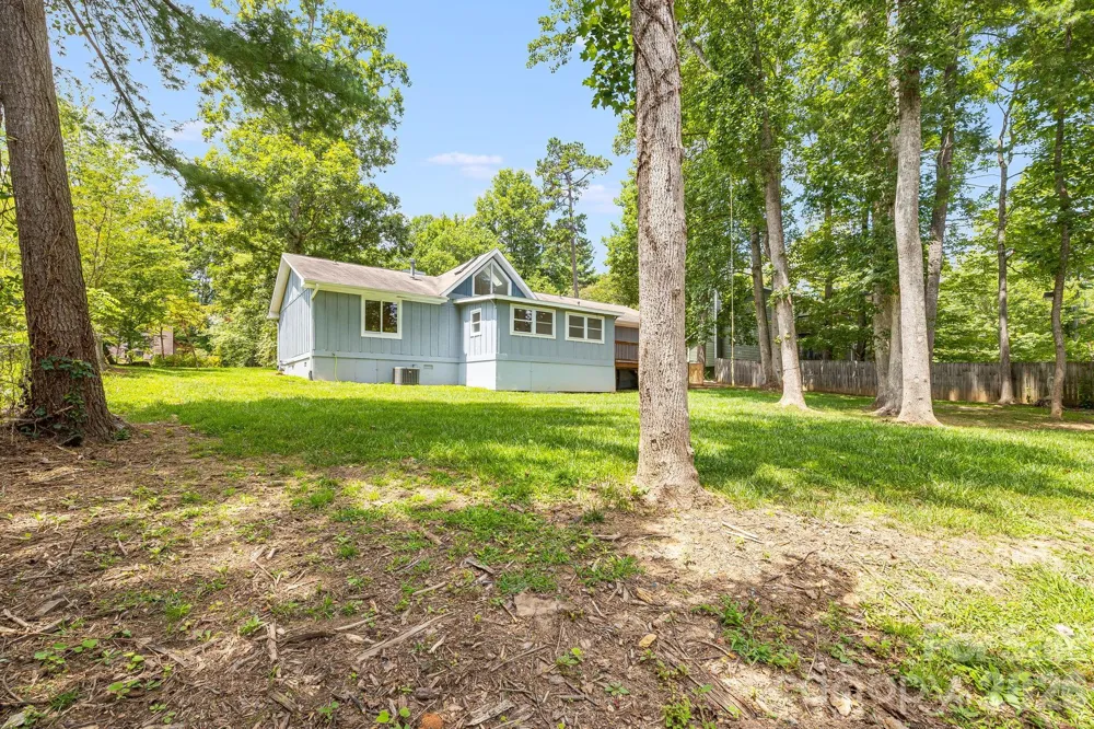 35 Golden Oaks Lane Fletcher, NC 28732