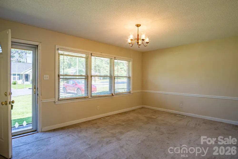 1708 Belmar Drive Gastonia, NC 28052