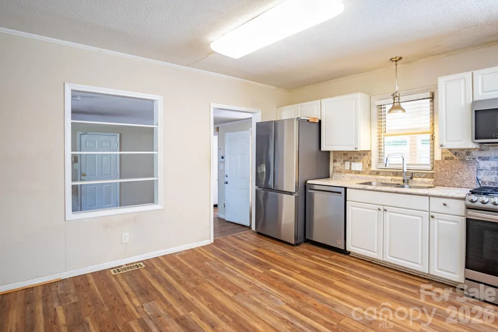 1708 Belmar Drive Gastonia, NC 28052