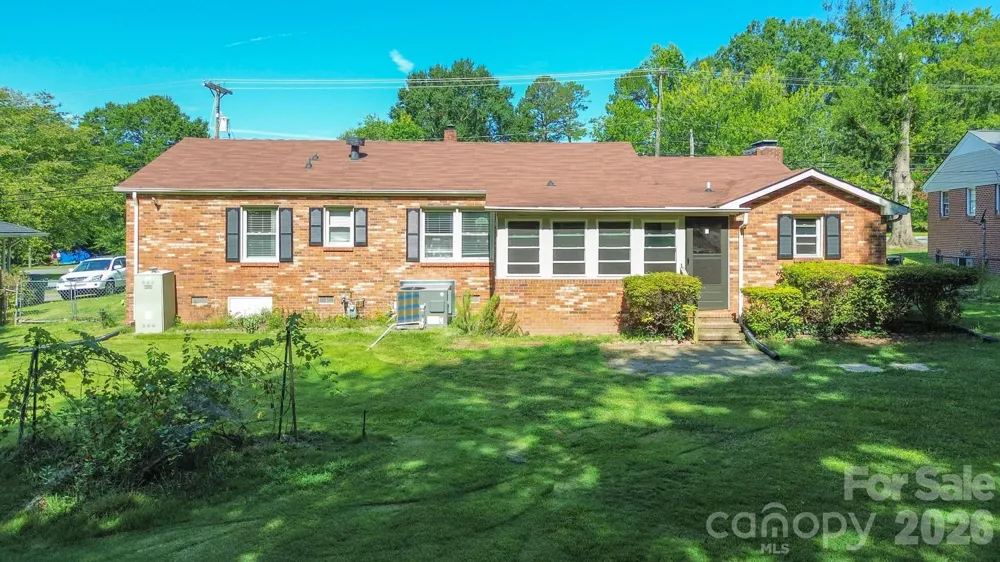 1708 Belmar Drive Gastonia, NC 28052
