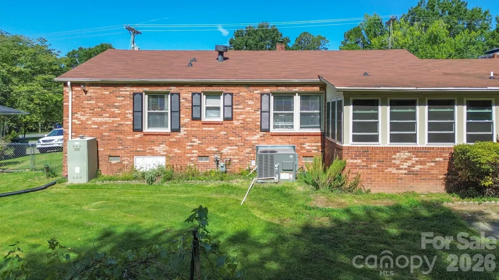 1708 Belmar Drive Gastonia, NC 28052
