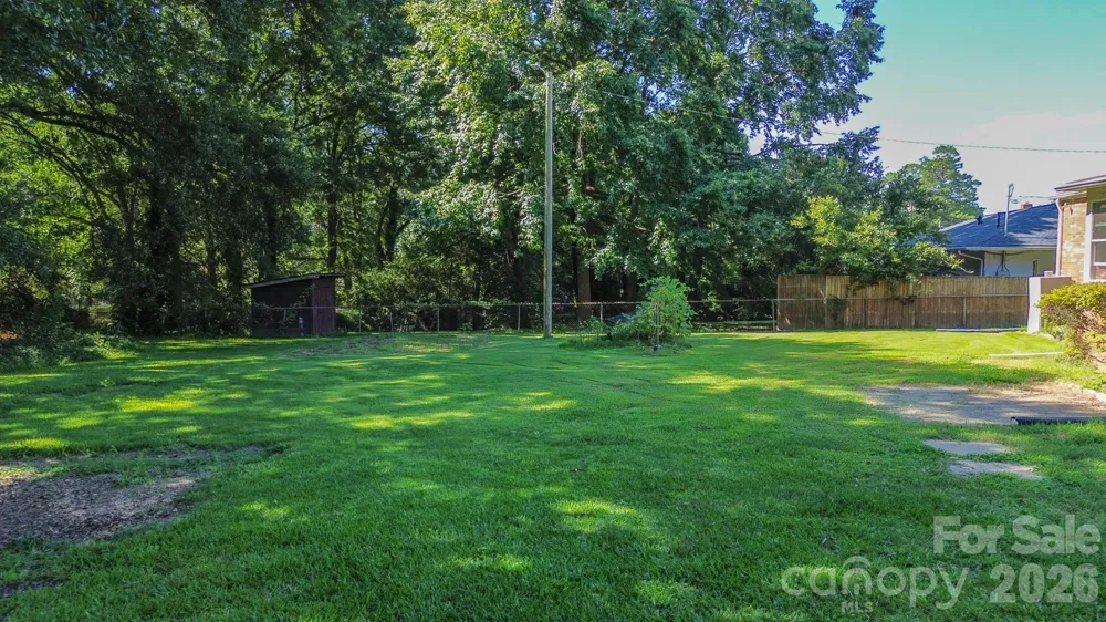 1708 Belmar Drive Gastonia, NC 28052