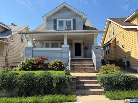 296 E 6th