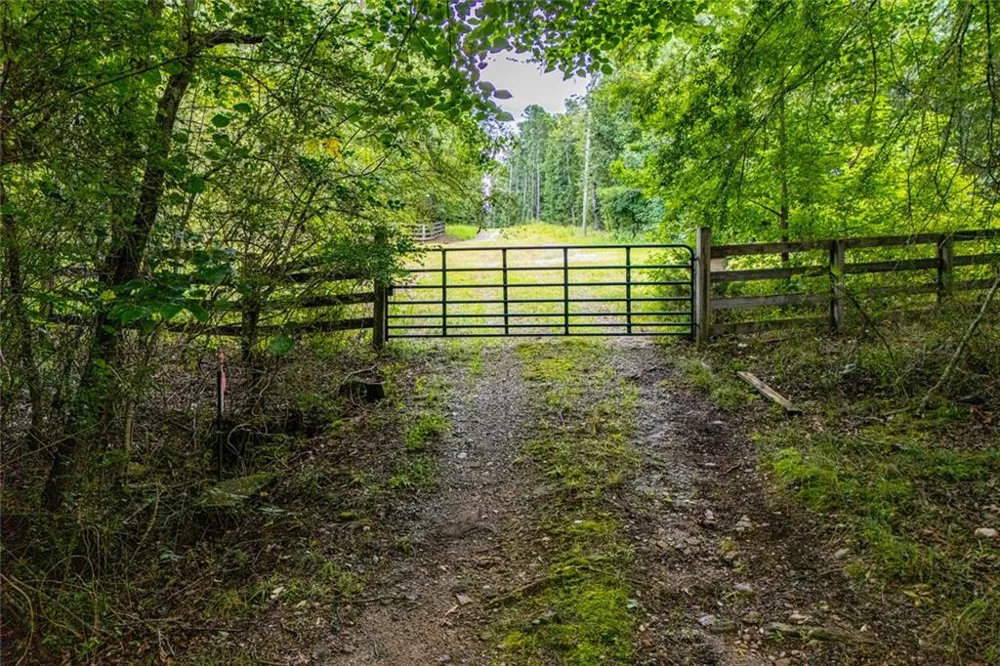 3960 Clinton Court Villa Rica, GA 30180