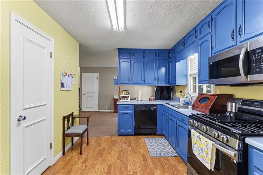 150 Aspen Lake Drive E Newnan, GA 30263