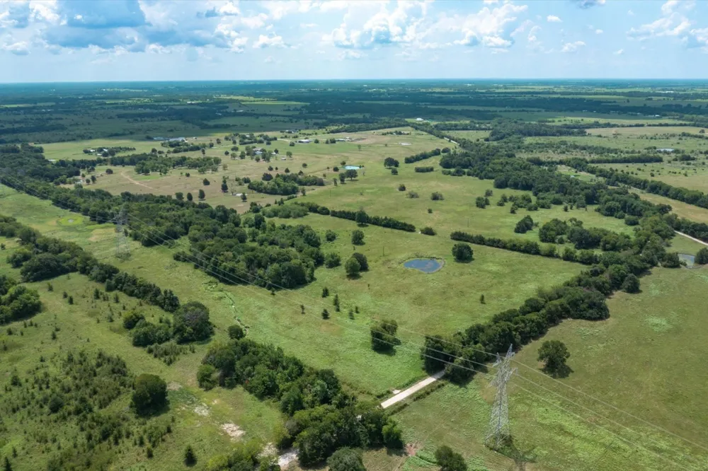 3488 Vz County Road 3812 Wills Point, TX 75169