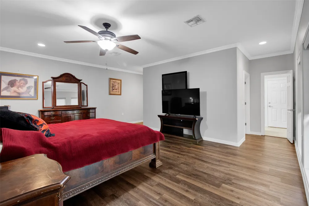 3815 Holly Ridge Drive Longview, TX 75605