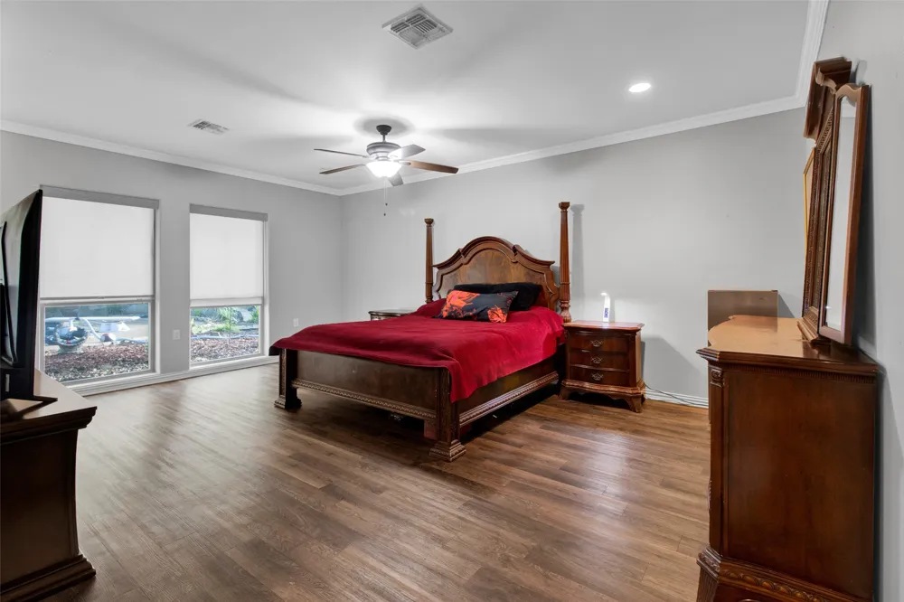 3815 Holly Ridge Drive Longview, TX 75605