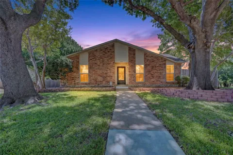 407 Woodhurst Drive