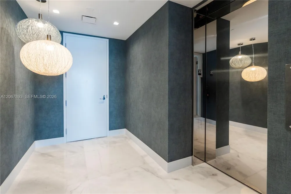 15701 Collins Ave #3005 Sunny Isles Beach, FL 33160
