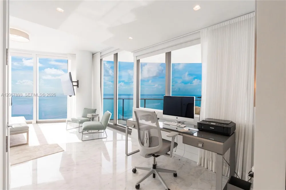 15701 Collins Ave #3005 Sunny Isles Beach, FL 33160