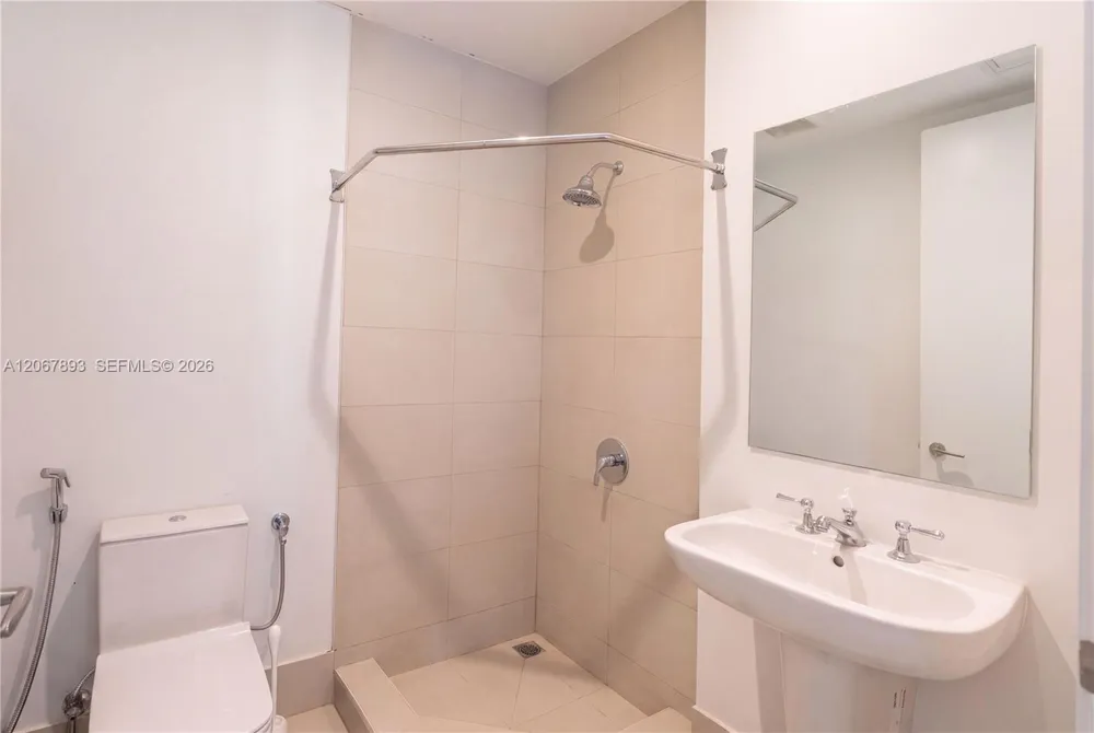 15701 Collins Ave #3005 Sunny Isles Beach, FL 33160