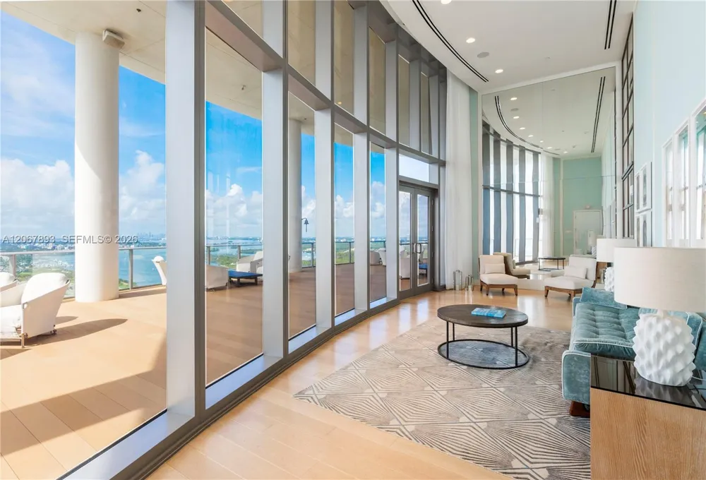 15701 Collins Ave #3005 Sunny Isles Beach, FL 33160