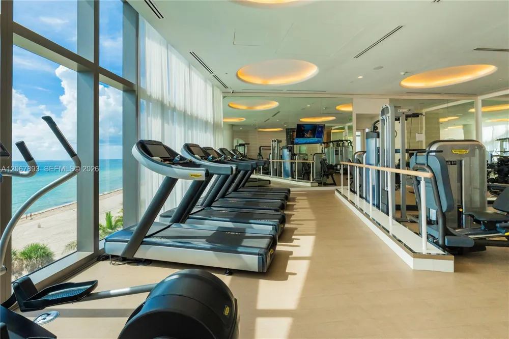 15701 Collins Ave #3005 Sunny Isles Beach, FL 33160