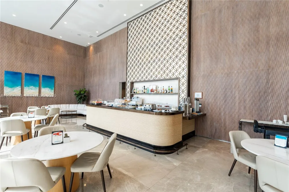 15701 Collins Ave #3005 Sunny Isles Beach, FL 33160