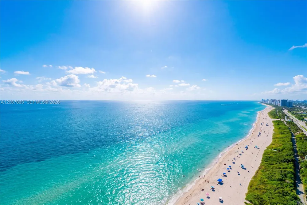 15701 Collins Ave #3005 Sunny Isles Beach, FL 33160