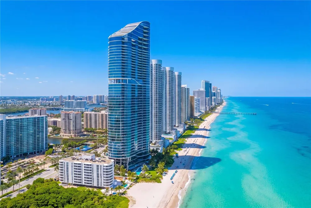 15701 Collins Ave #3005 Sunny Isles Beach, FL 33160