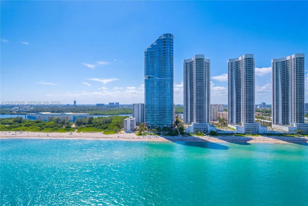 15701 Collins Ave #3005 Sunny Isles Beach, FL 33160