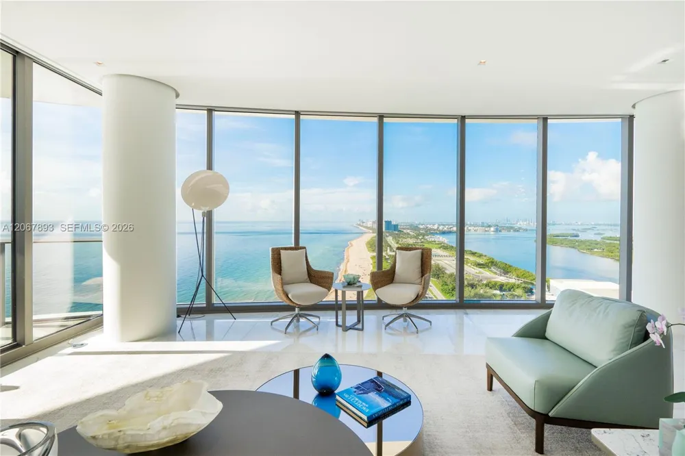 15701 Collins Ave #3005 Sunny Isles Beach, FL 33160