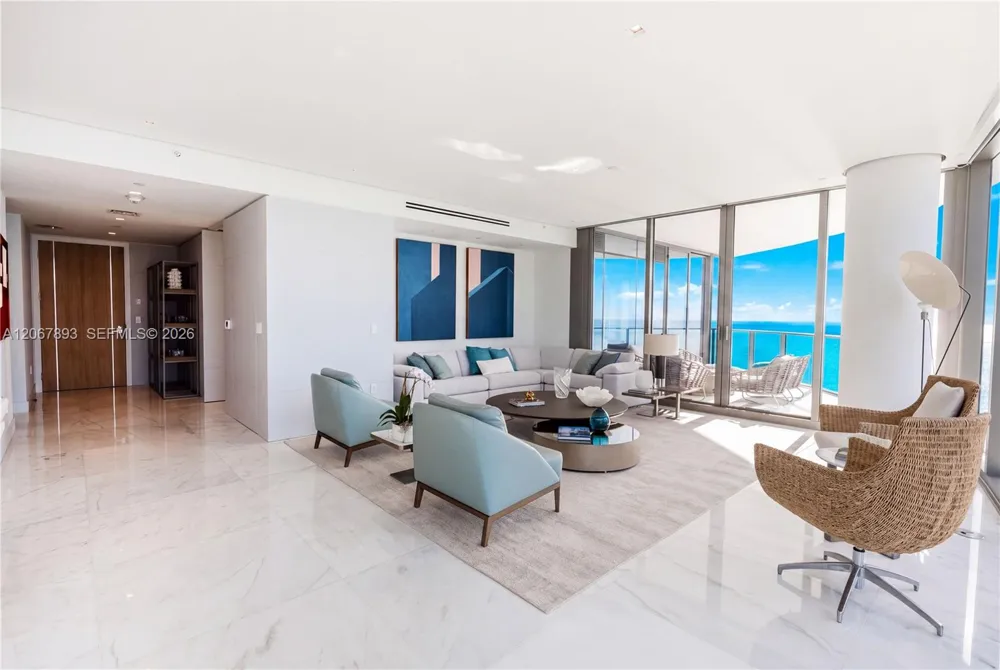 15701 Collins Ave #3005 Sunny Isles Beach, FL 33160