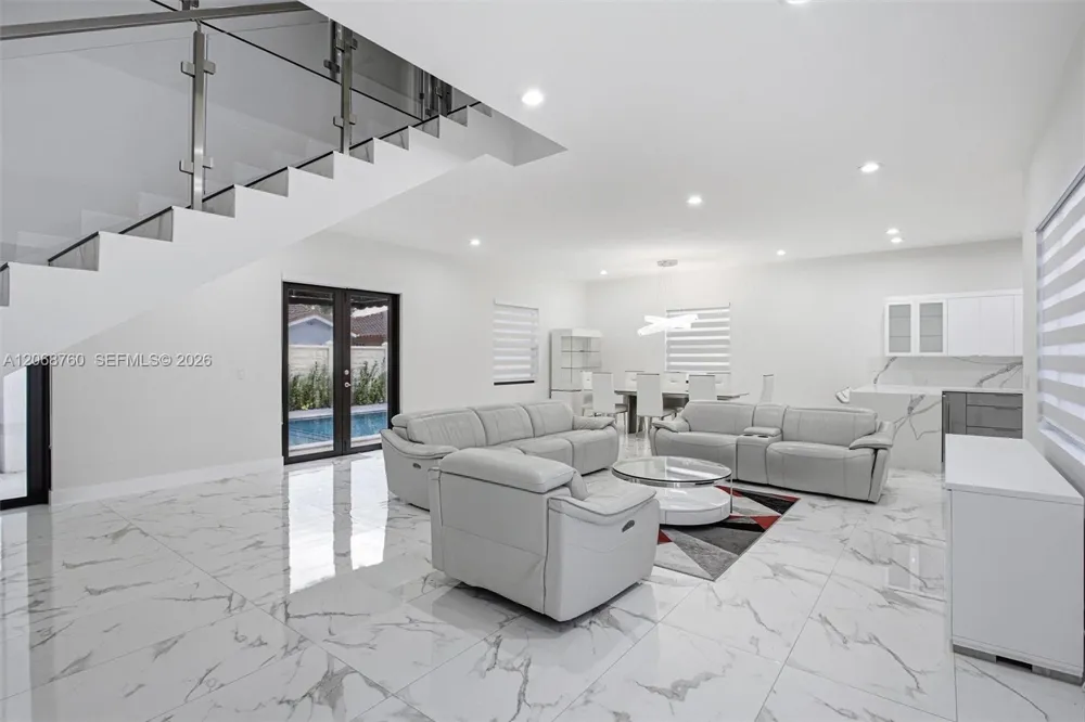 13331 SW 41st St Miami, FL 33175