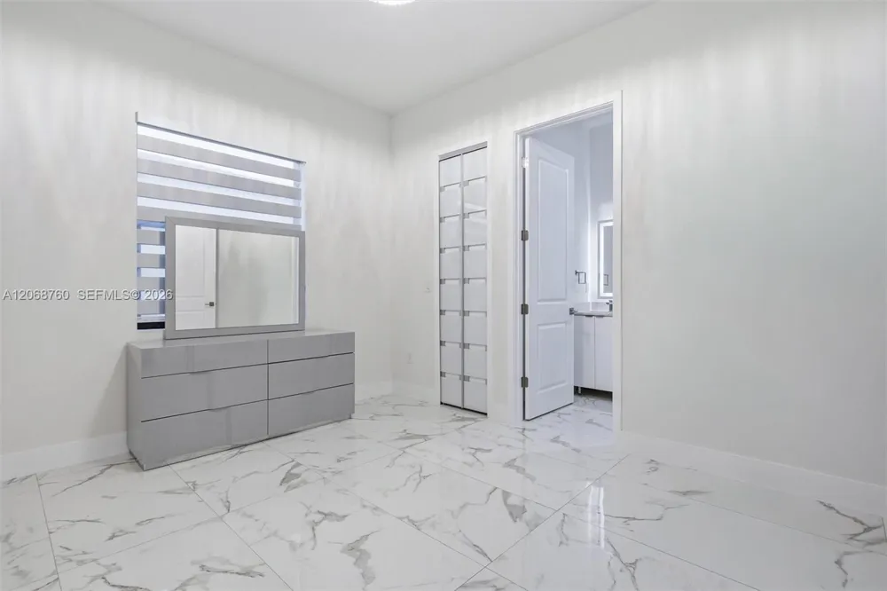 13331 SW 41st St Miami, FL 33175