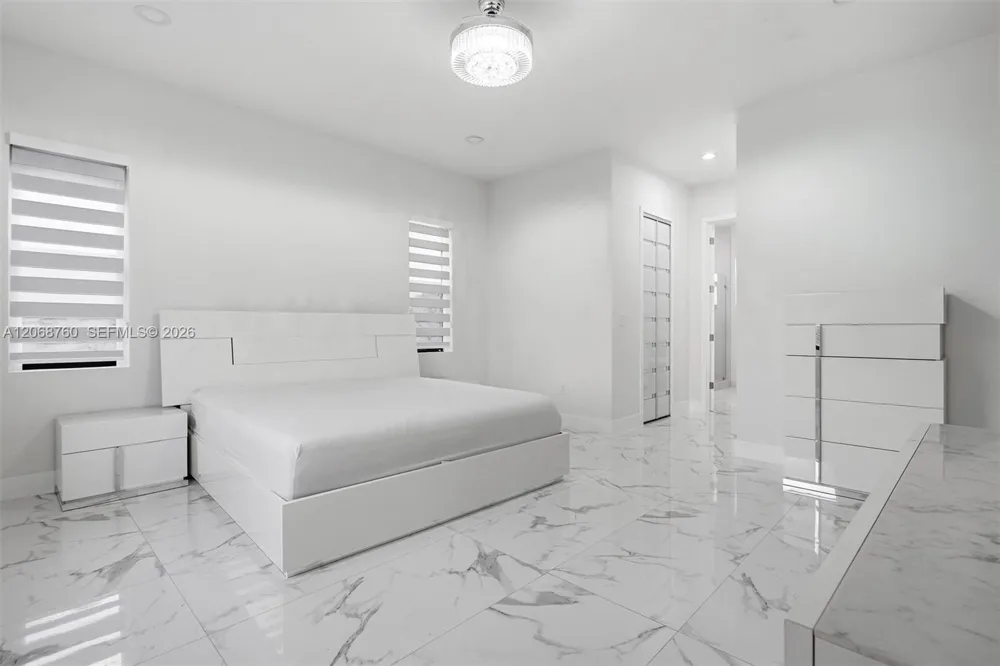 13331 SW 41st St Miami, FL 33175