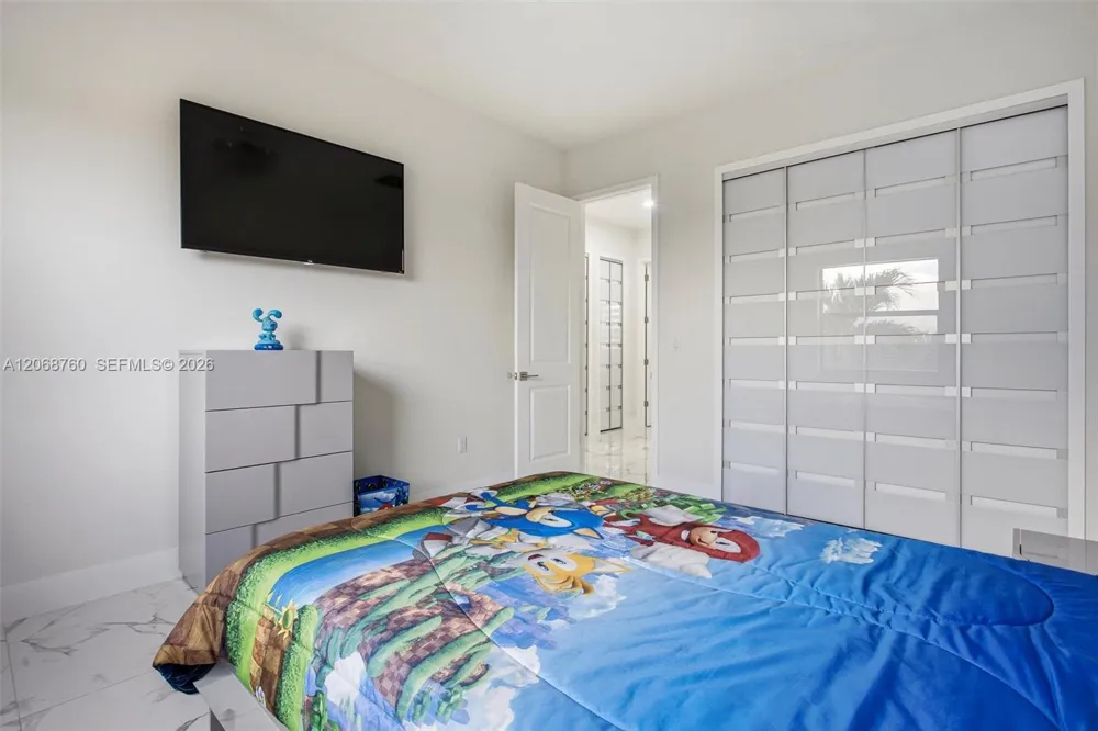 13331 SW 41st St Miami, FL 33175