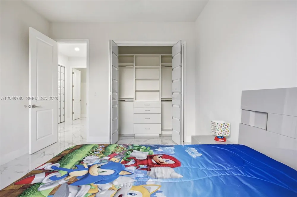 13331 SW 41st St Miami, FL 33175