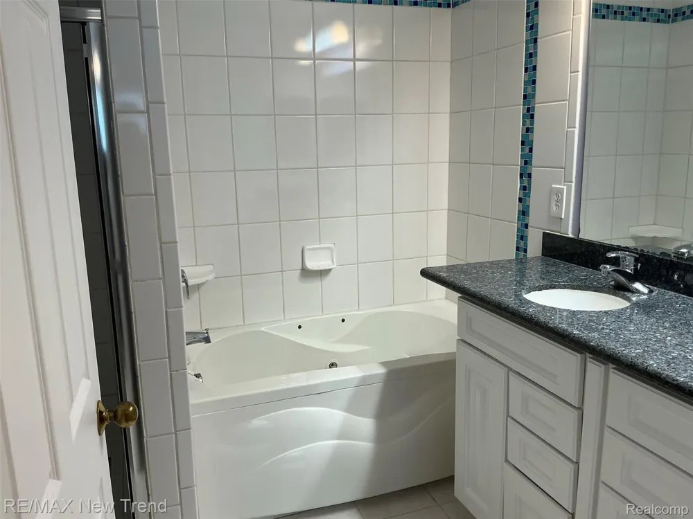 4356 Pine Ridge Court Ann Arbor Charter Township, MI 48105