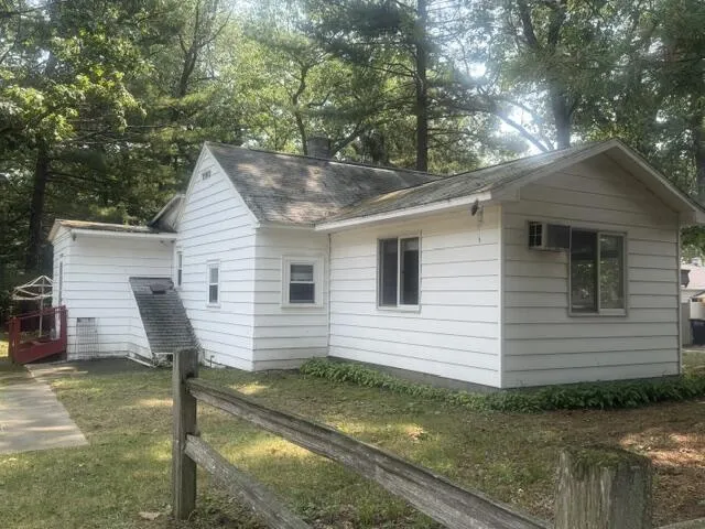 1709 Pine Street Brooks Township, MI 49337