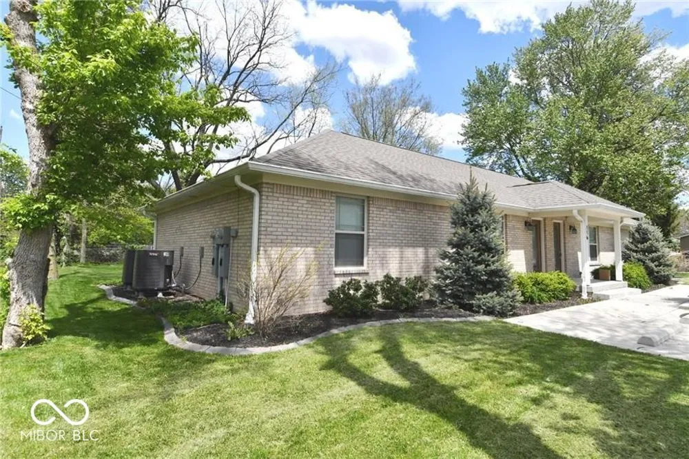 116 Parthenia Avenue Brownsburg, IN 46112