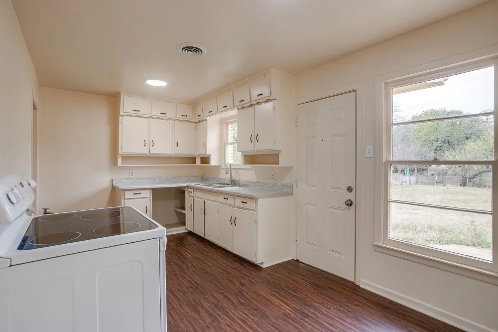 4315 Mackey Drive North Richland Hills, TX 76180