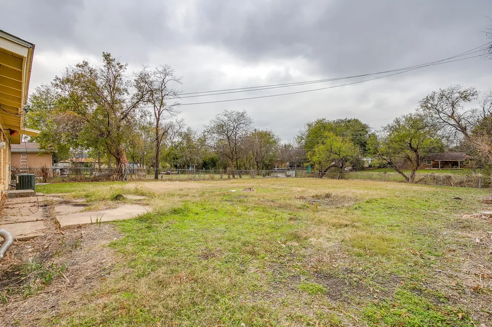 4315 Mackey Drive North Richland Hills, TX 76180