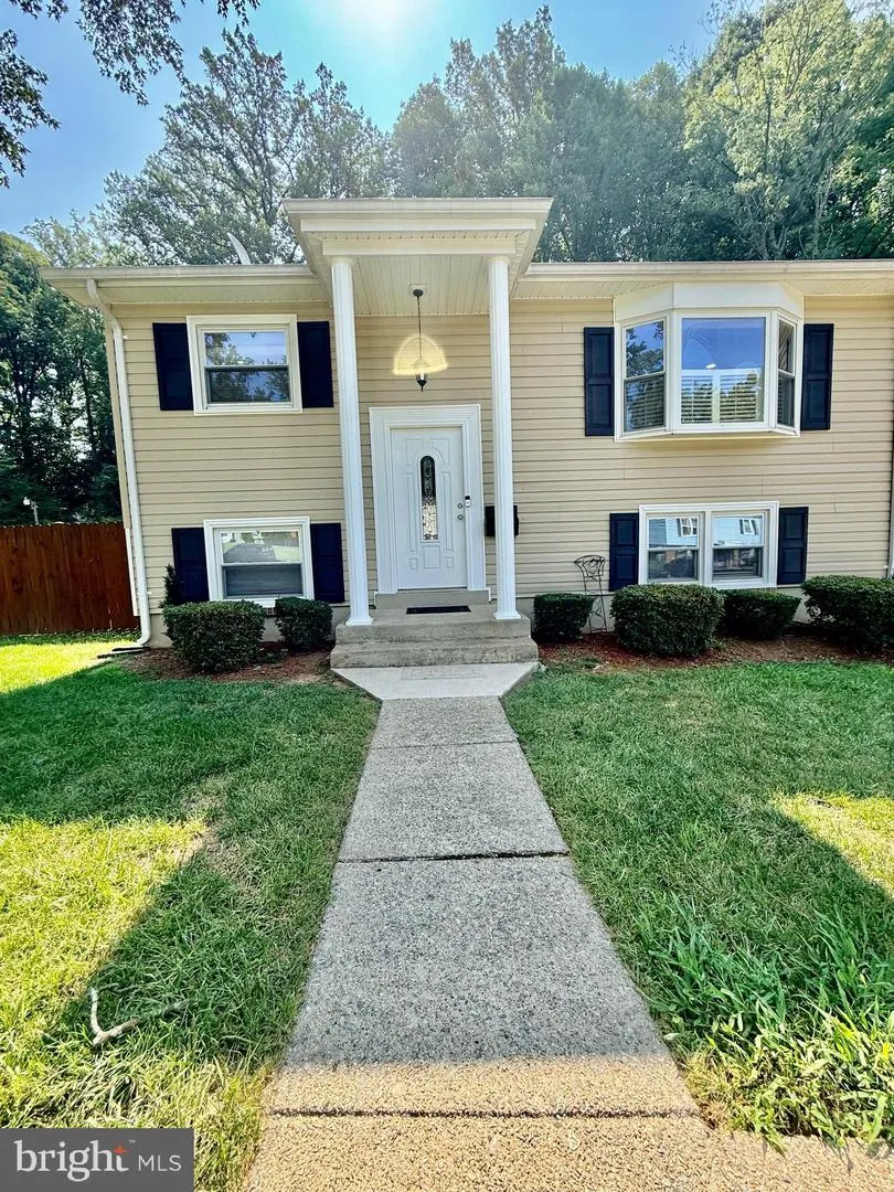 3931 FORESTDALE AVENUE Woodbridge, VA 22193
