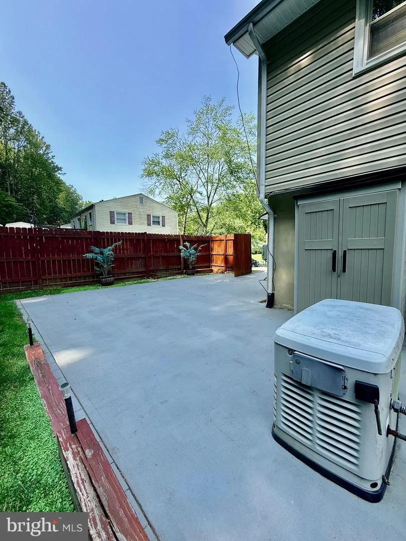 3931 FORESTDALE AVENUE Woodbridge, VA 22193