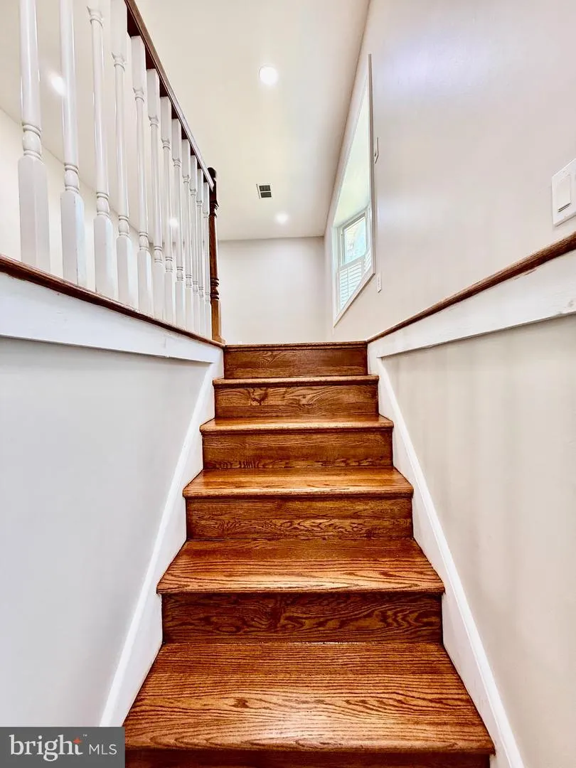 3931 FORESTDALE AVENUE Woodbridge, VA 22193