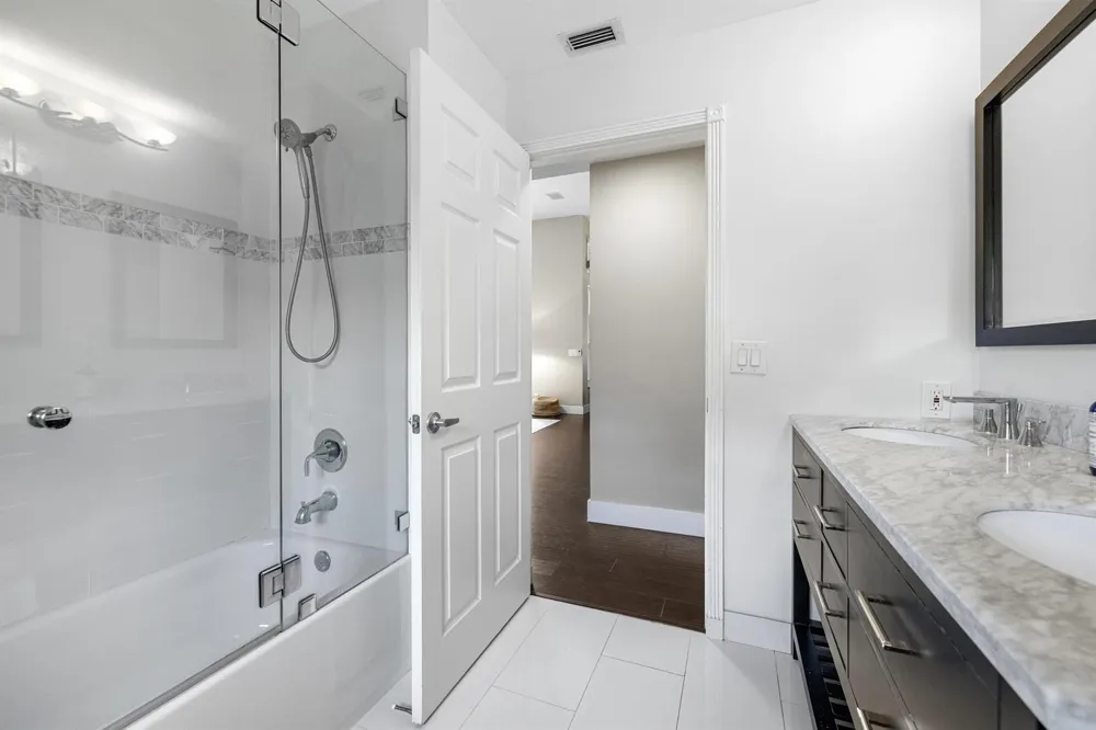 10582 MAPLE CHASE DRIVE Boca Raton, FL 33498
