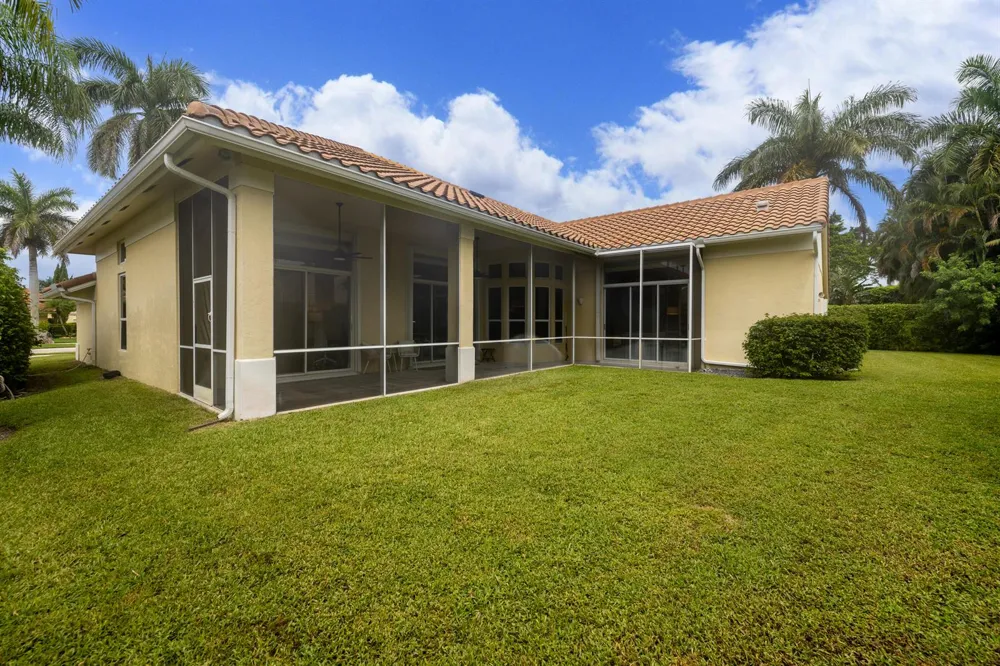 10582 MAPLE CHASE DRIVE Boca Raton, FL 33498