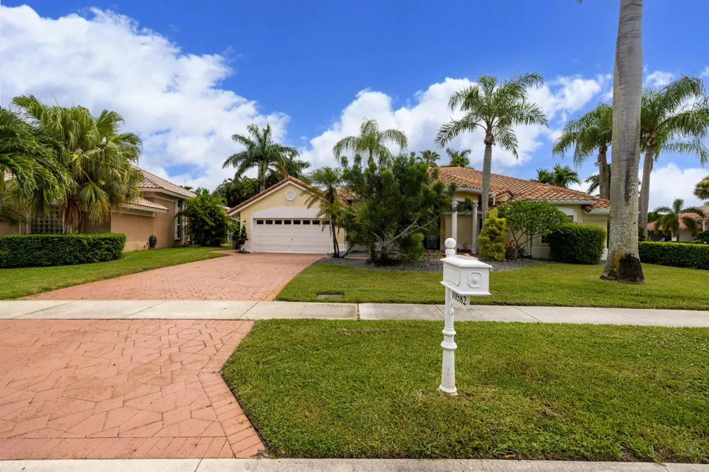 10582 MAPLE CHASE DRIVE Boca Raton, FL 33498