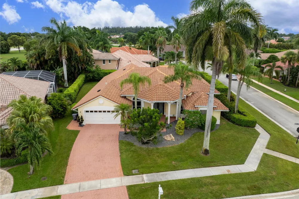 10582 MAPLE CHASE DRIVE Boca Raton, FL 33498