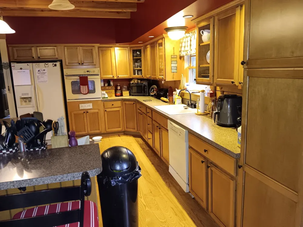 3056 E Big Richland Creek Rd Mc Ewen, TN 37101